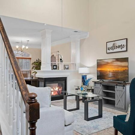 Cozy 4B 2 5B University Home King Beds Jacuzzi Charlotte Exteriör bild